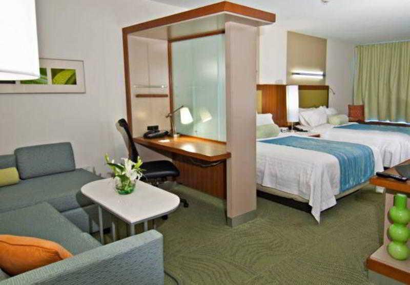 Springhill Suites By Marriott Oklahoma City Moore Room photo